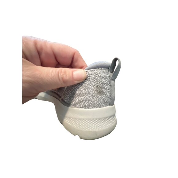 Skechers Womans Size 8.5 GOwalk 6 Hyper Pillar Slip-Ons Gray/Pink - Picture 8 of 9